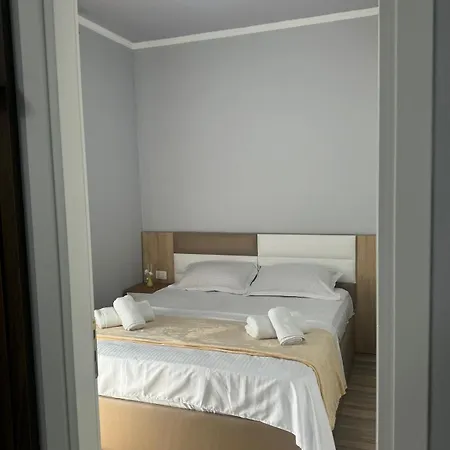 Διαμέρισμα L&r Nest Τίρανα