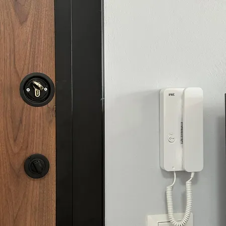 L&r Nest Διαμέρισμα